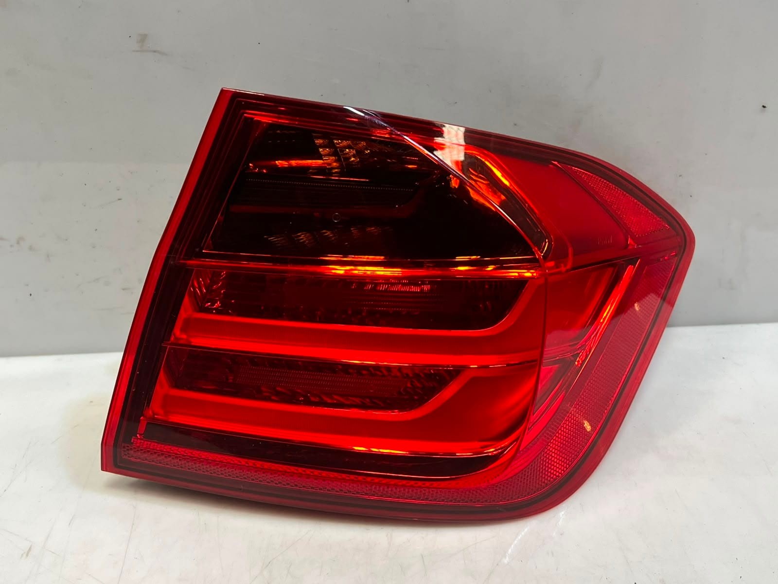 BMW 3 Series F30 Tail Light Right Outer Right Rear 7372784 ECE OEM