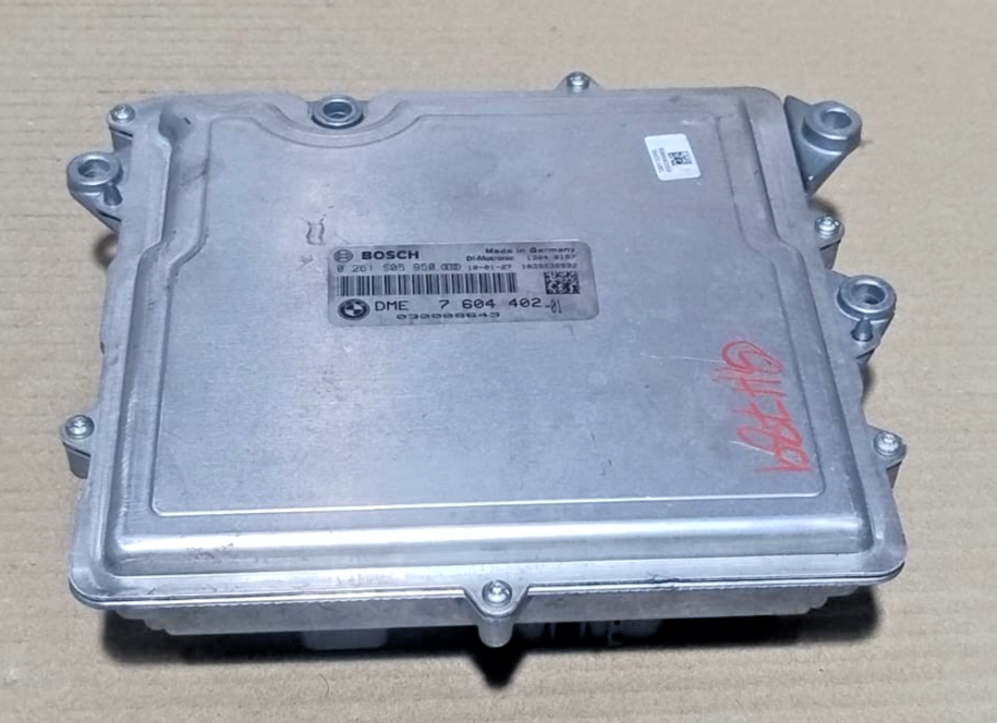 BMW 535i F07  N55 ENGINE CONTROL UNIT ECU ONLY DME 7604402