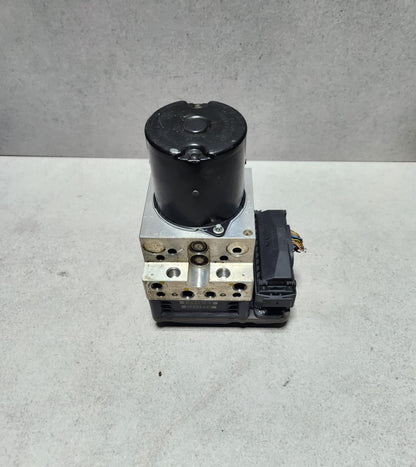 2007-2013 BMW X5 Abs Control Module 6781594 X5 E70 and X6 E71