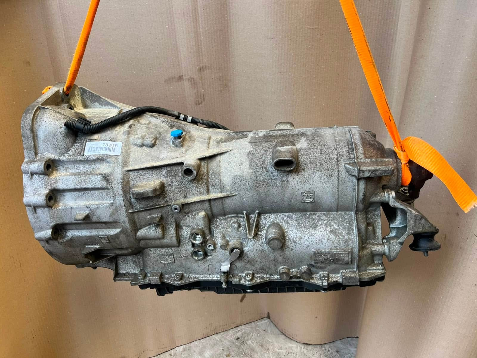 2012-2015 BMW 320I F30 8HP45 Automatic Transmission Assembly 8609950