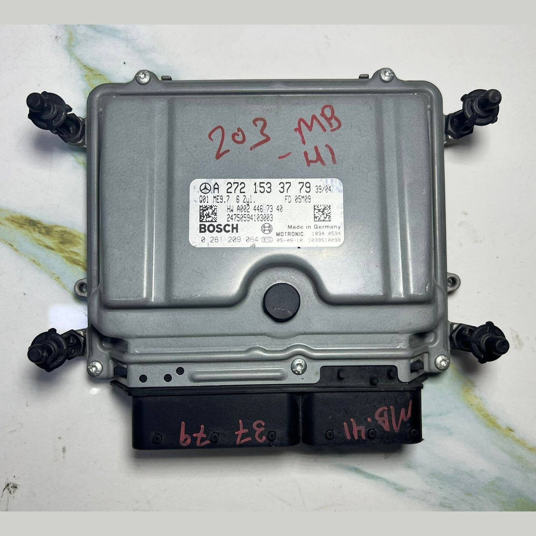 2006 Mercedes-Benz C350 Engine Control Unit A2721533779 C350, E350, CLK350