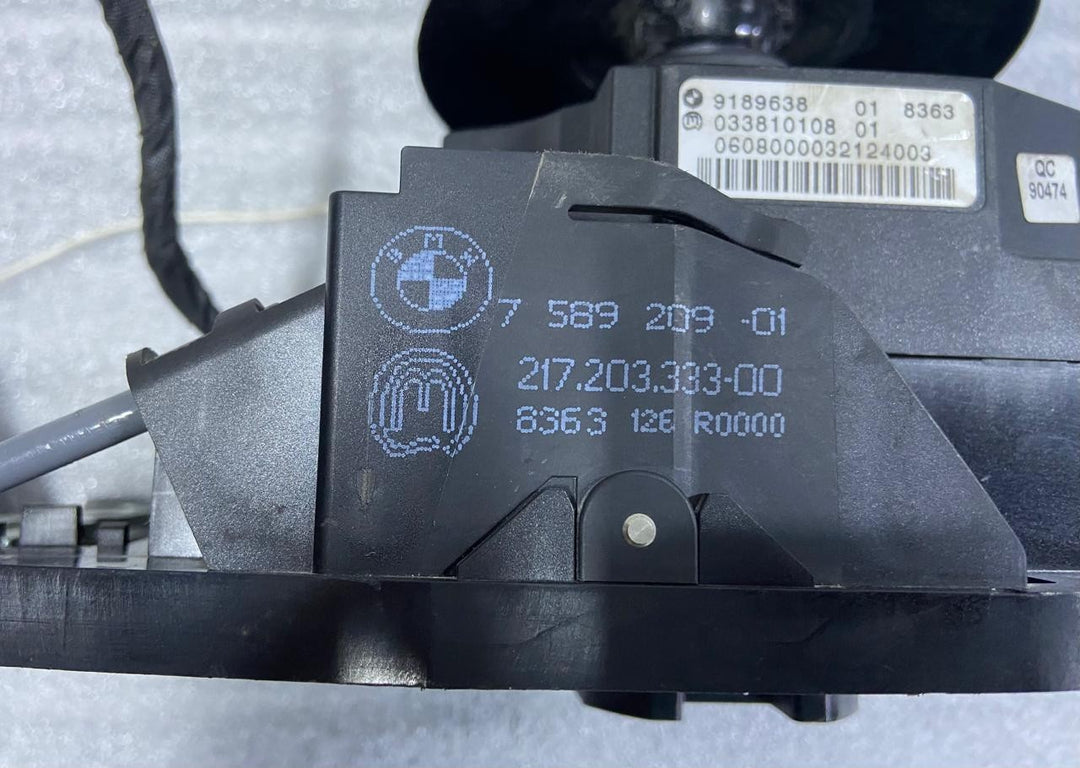 OEM BMW E60 E63 E64 650i AUTO SPORT FLOOR GEAR SHIFTER SELECTOR SHIFT 7589209