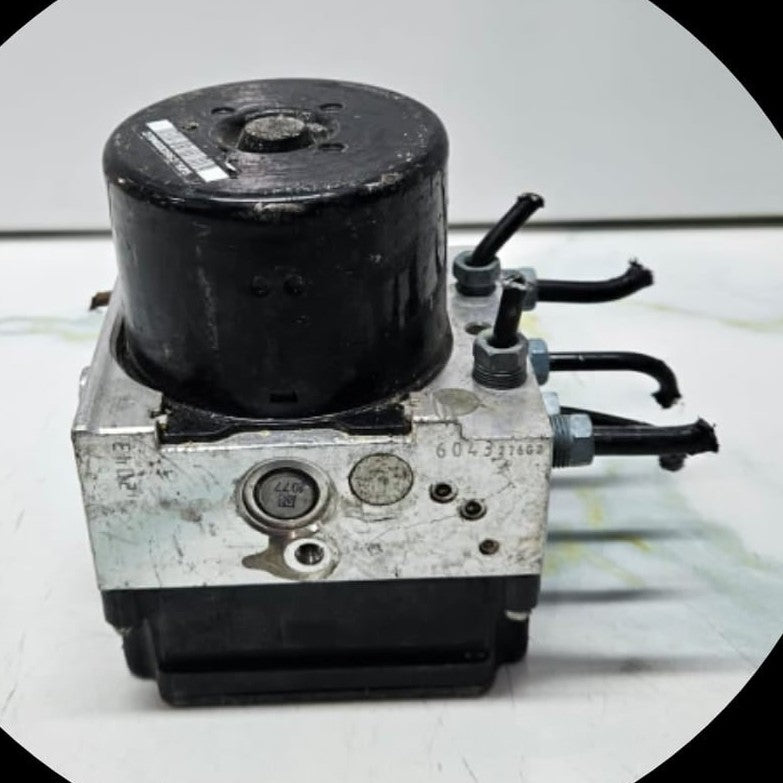 2012-2016 BMW F30 328i 328xi ABS Pump Control Module 6860731 OEM