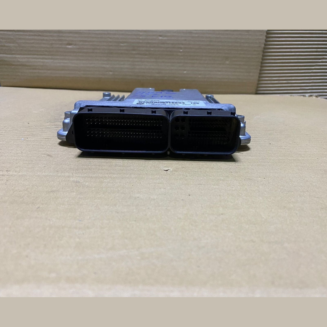 2014-2018 BMW X5 F15 F30 330d F32 430d F34 diesel Engine Control Unit 8585380 