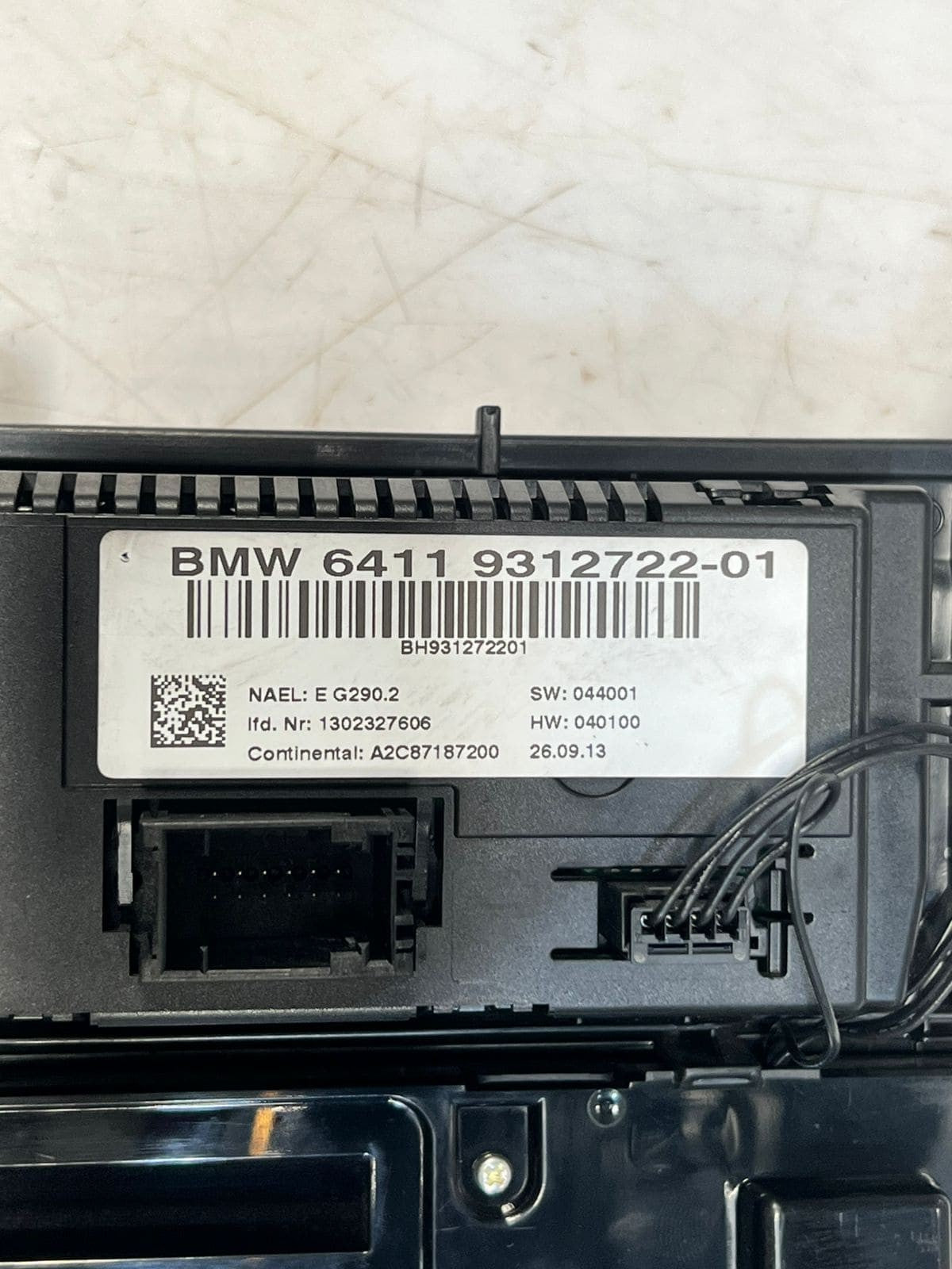 2010-2017 BMW X3 F25 and X4 F26 Climate Control A/C Panel 9312722 OEM