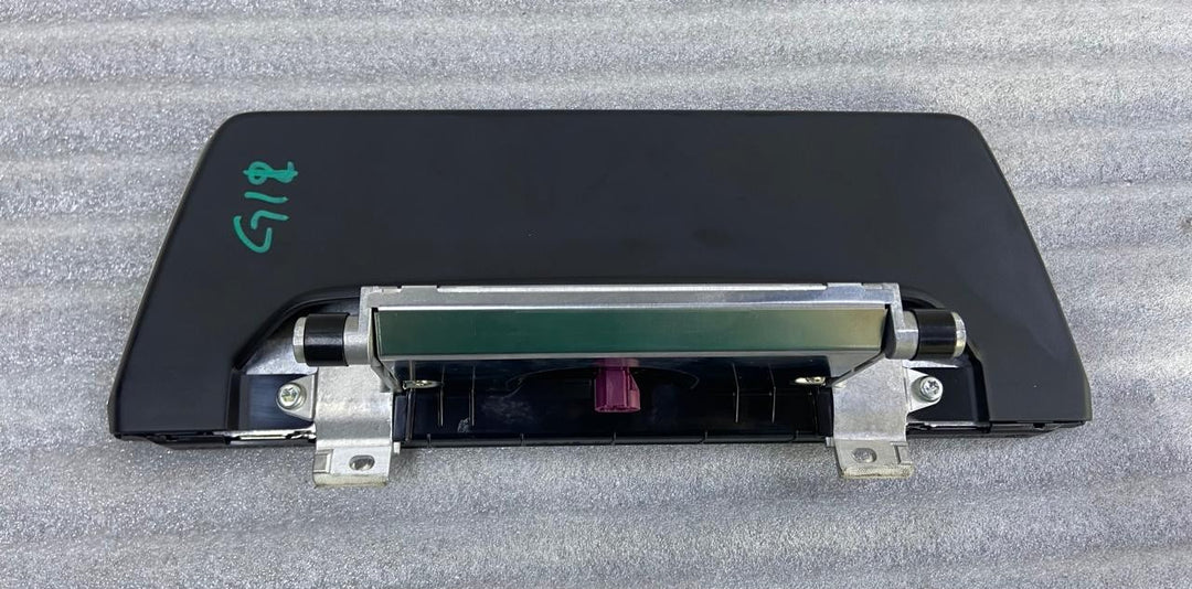 OEM BMW G11 G12 Navigation Central Information Display Screen 6805326