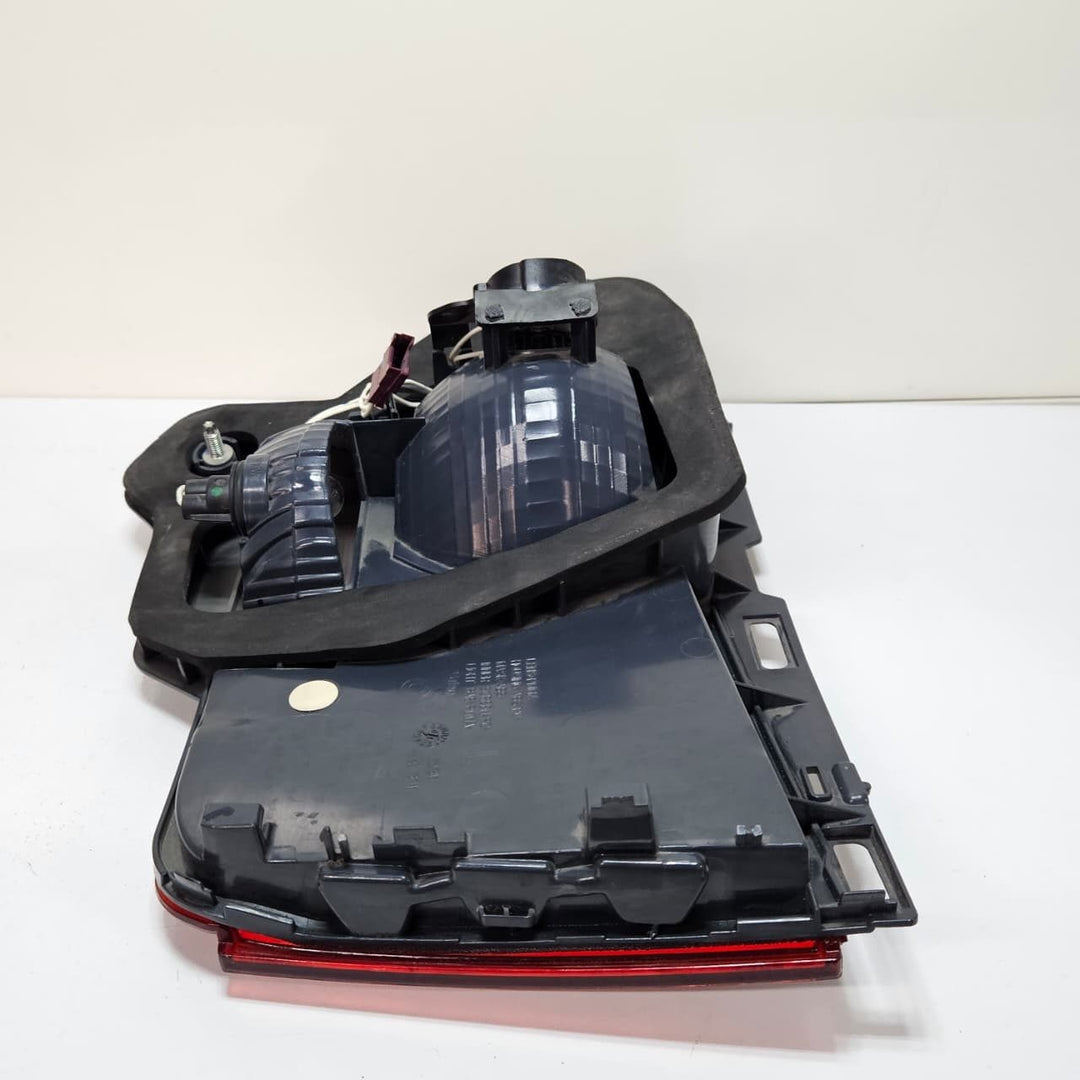 2010-2013 BMW  5 Series F07 GT 535i 550i  Tail Light 7199637 OEM  Rear Left