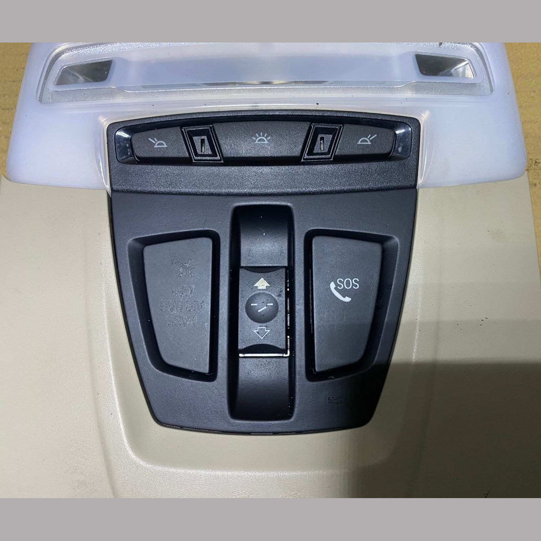 2014-2018 BMW X5 Front Overhead Console Dome Light Assembly 9331148 X5 F15 