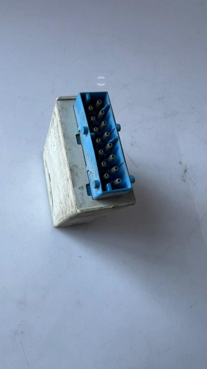 1996 - 2002BMW Windshield Wiper Control Unit 8369474 E36 Z3