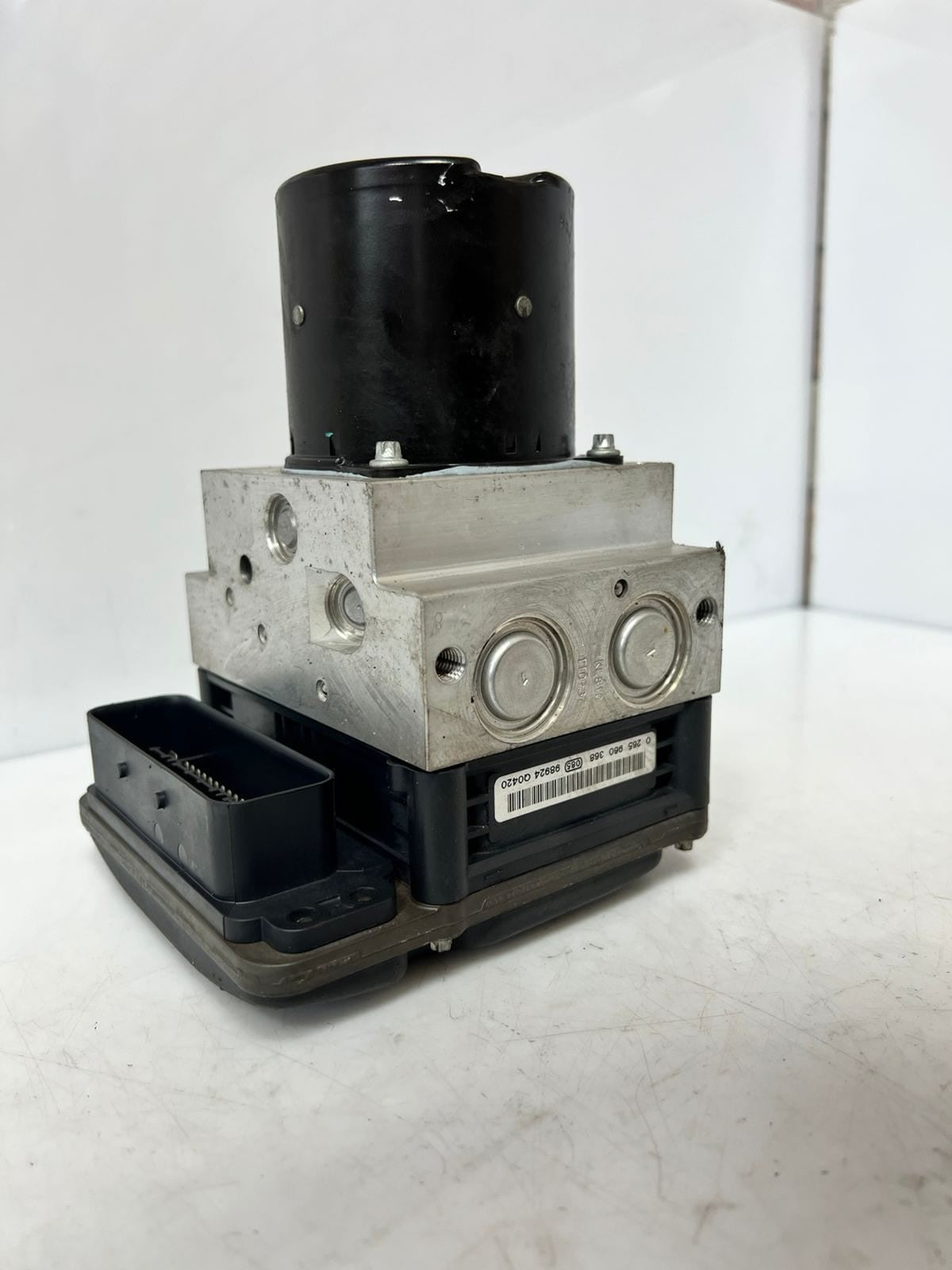 2010-2015 BMW 5 7 Series F01 F02 F07 Gran Turismo 740i ABS Pump 6795069 OEM