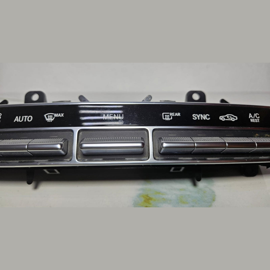 14–18 Mercedes Benz W205 C-Class AC Heater Climate Control Switch A205 9058505