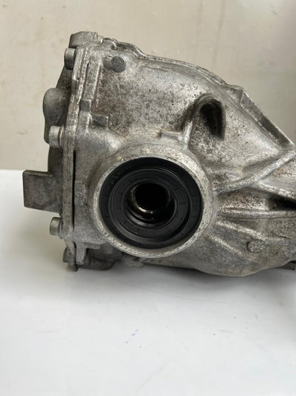 BMW 5 Series F10 F11 520d 525d 7 Series F02 Rear Differential 7584450 2.93 Ratio
