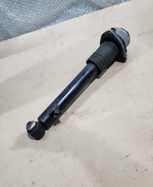 2007-2013 BMW X5 Rear Right Shock Absorber 6781922 X5 E70