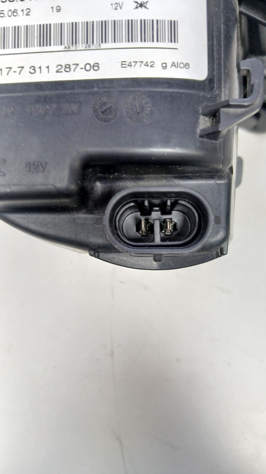BMW 7SERIES F01 F02  FRONT LEFT LED FOG LIGHT  LAMP 7311287 OEM