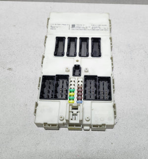 2012-2016 BMW 320i Front Electronic Module 9324782 3 Series 320i 328i 328d