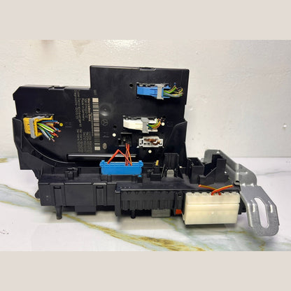 2010-2014 Mercedes-Benz C250 Rear Sam Control Unit Fuse Box 204 9060305 W204 C-C