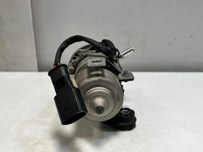 BMW 5 Series F10 F11 N55 3.0 ENGINE Brake BOOSTER Vacuum Pump 6857404 OEM