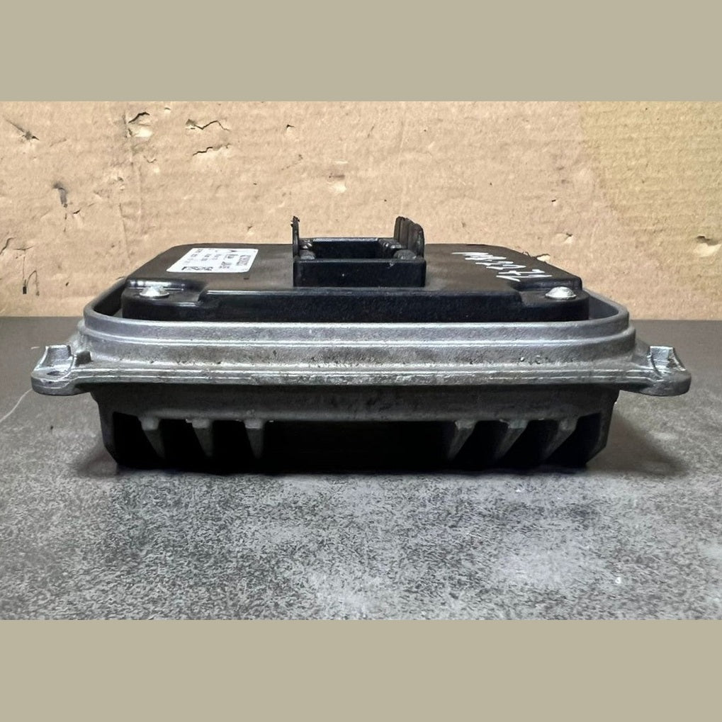 12-16 Mercedes W218 LED Headlight Voltage Regulator Ballast Module A218 9009203