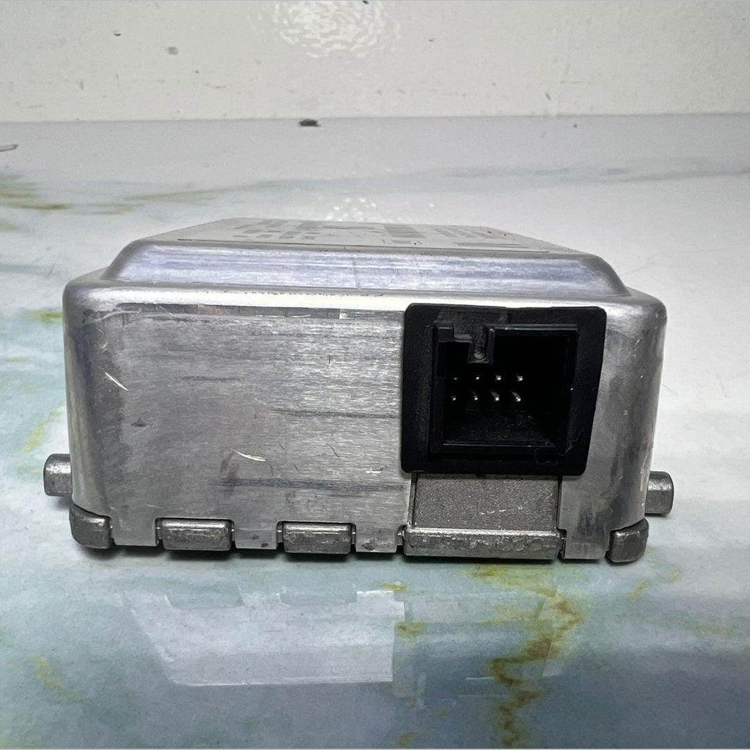 Mercedes Windshield Camera A0009008905 E-Class W207 C207 W212 and Vito W447