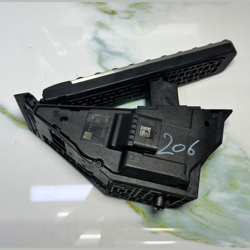 Mercedes W206 C-Class Throttle Pedal Accelerator Module A223 3000100 RHD