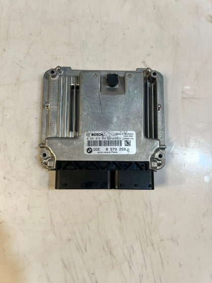 2013 BMW 3' F30 320D N47N Engine Control Unit ECU SET DDE+FEM+1KEY 8573259 