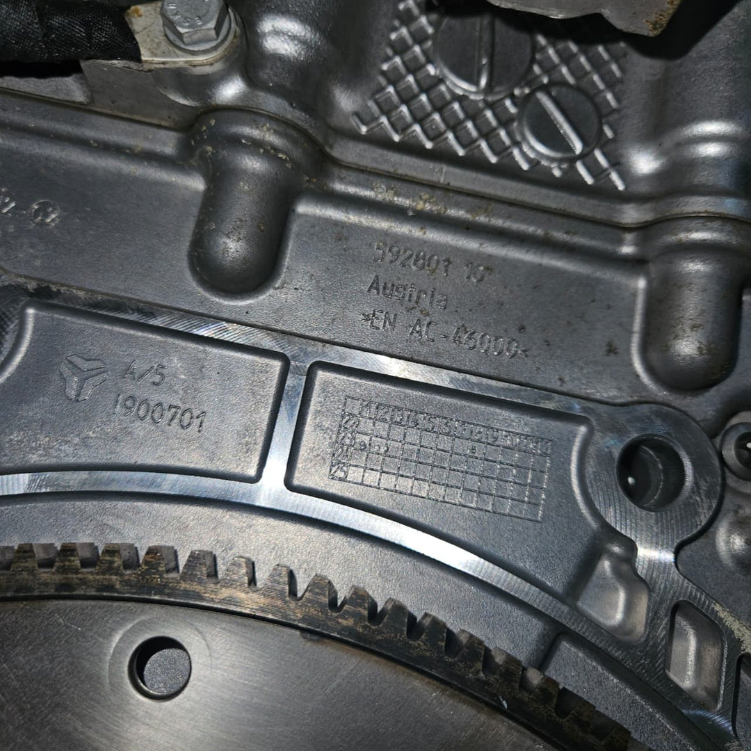2020-2023 BMW Engine B48A20E X2 F39 M35IX 32897086 Used 1100 2463740 KM 10000