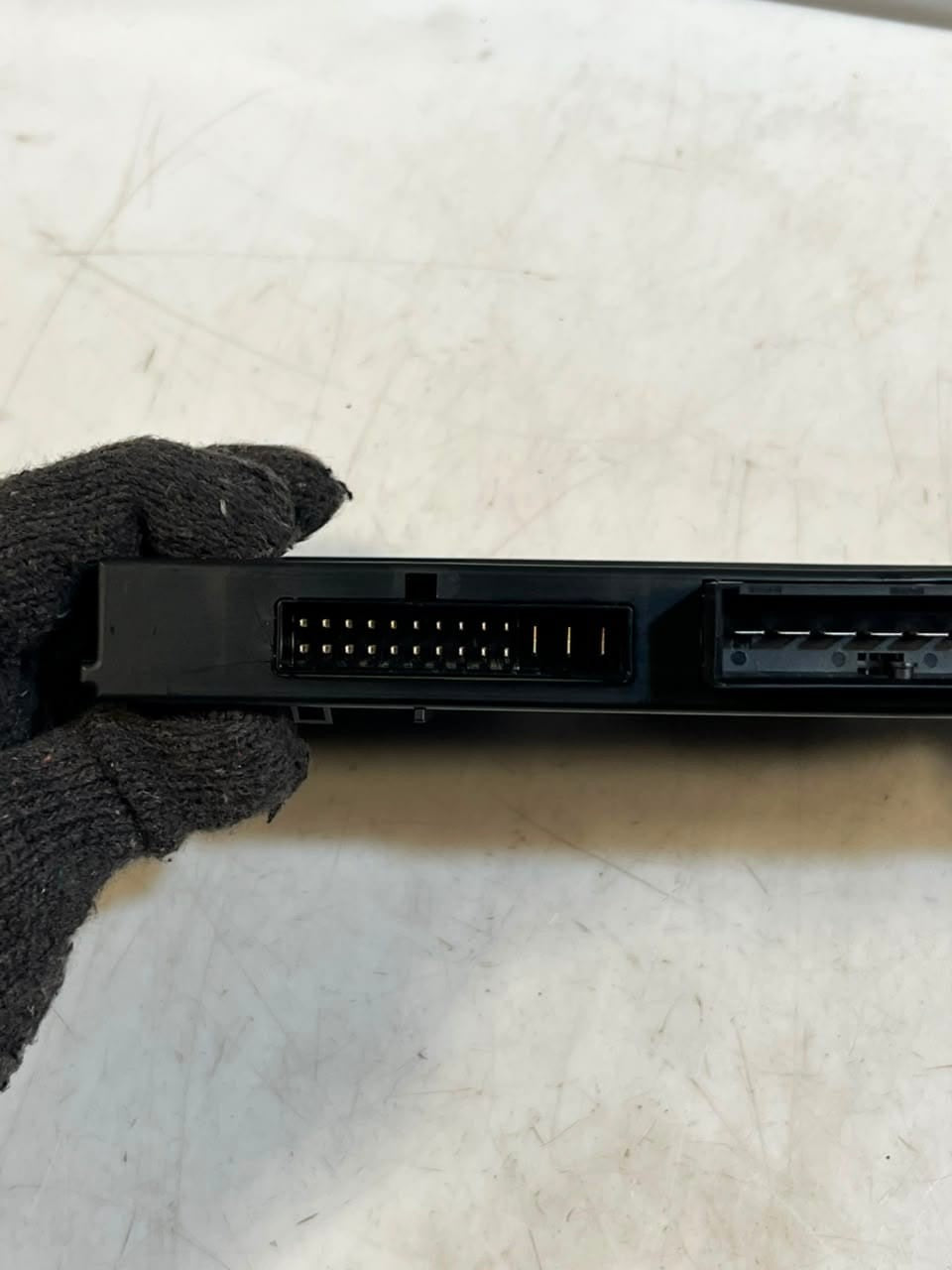 2010-2014 BMW X1 E84 E90/E91 3 Series Comfort CONTROL Module BCM 9264573 OEM