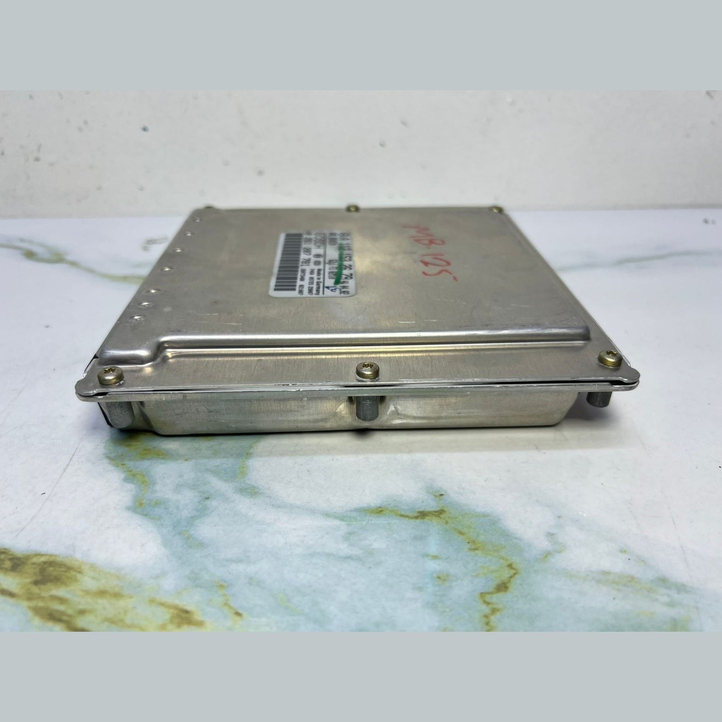 2001-2005 Mercedes-Benz C320 Engine Control Module A1121532679 W203 C320, CLK320