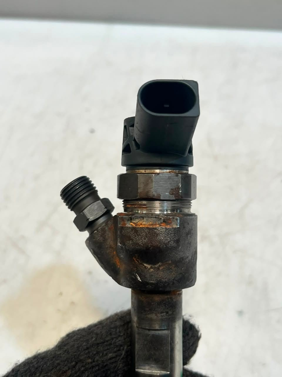 2015 BMW X4 F26 B47 DIESEL RAIL Fuel Injector 8514148 0445110743 OEM