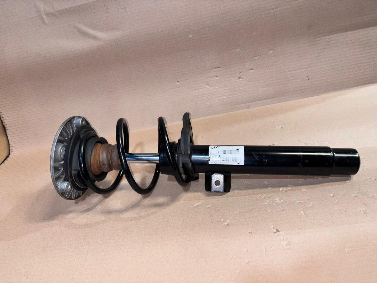 BMW Front Shock Absorber 6791575 1 Series F20 F21 F30 F32 F33 F34 2011-16
