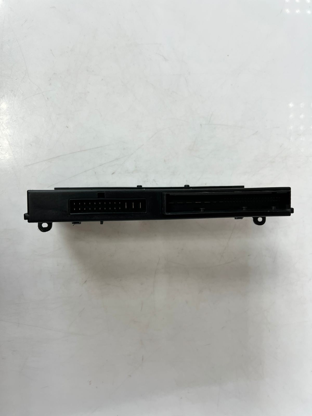 BMW E90 3 Series Electronic Junction Box JBE Body Control Module BCM 6983300 OEM