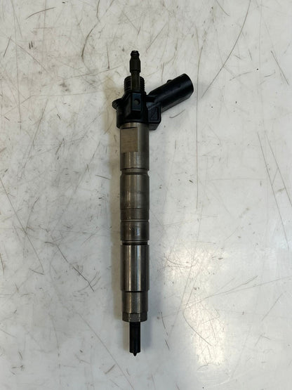 BMW 3' 5' 330D, 525D, 430D, 435D, 530D Fuel Injector 7823461 OEM