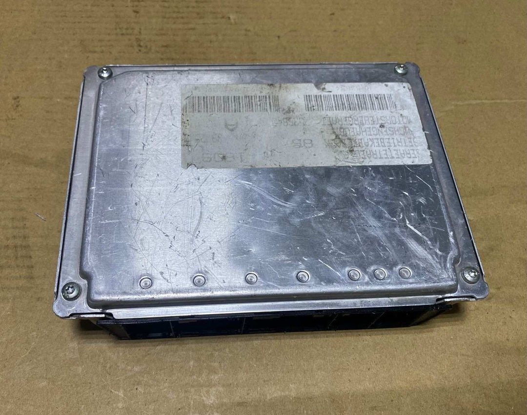 BMW 2001 530i -2002 Z3 Roadster 2.5i and Engine Control Unit 7511570
