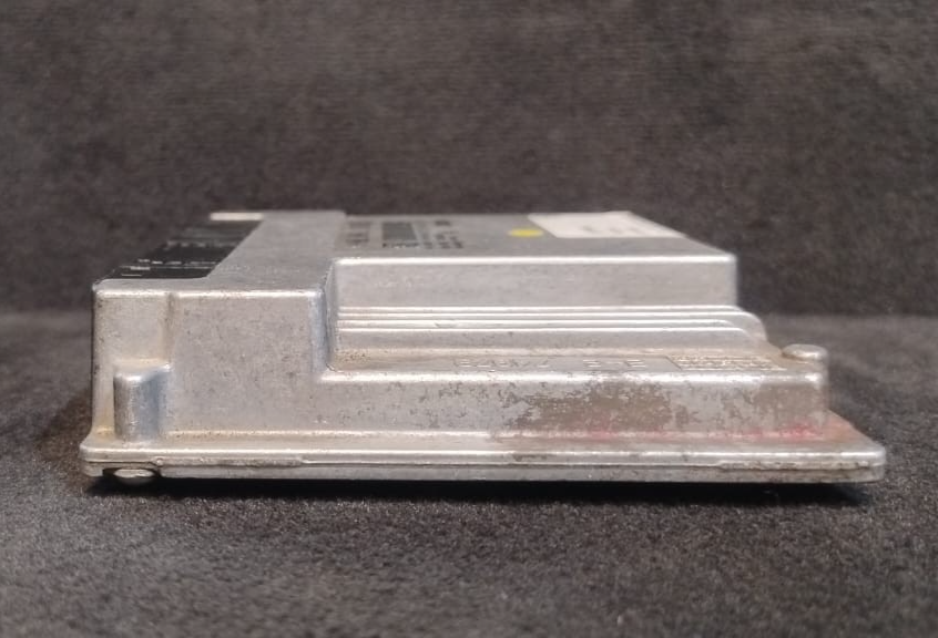 BMW 5 6 7 SERIES E60 E61 E63 E64 E65 E66 5.0I N62 ENGINE DME CONTROL ECU 7549700