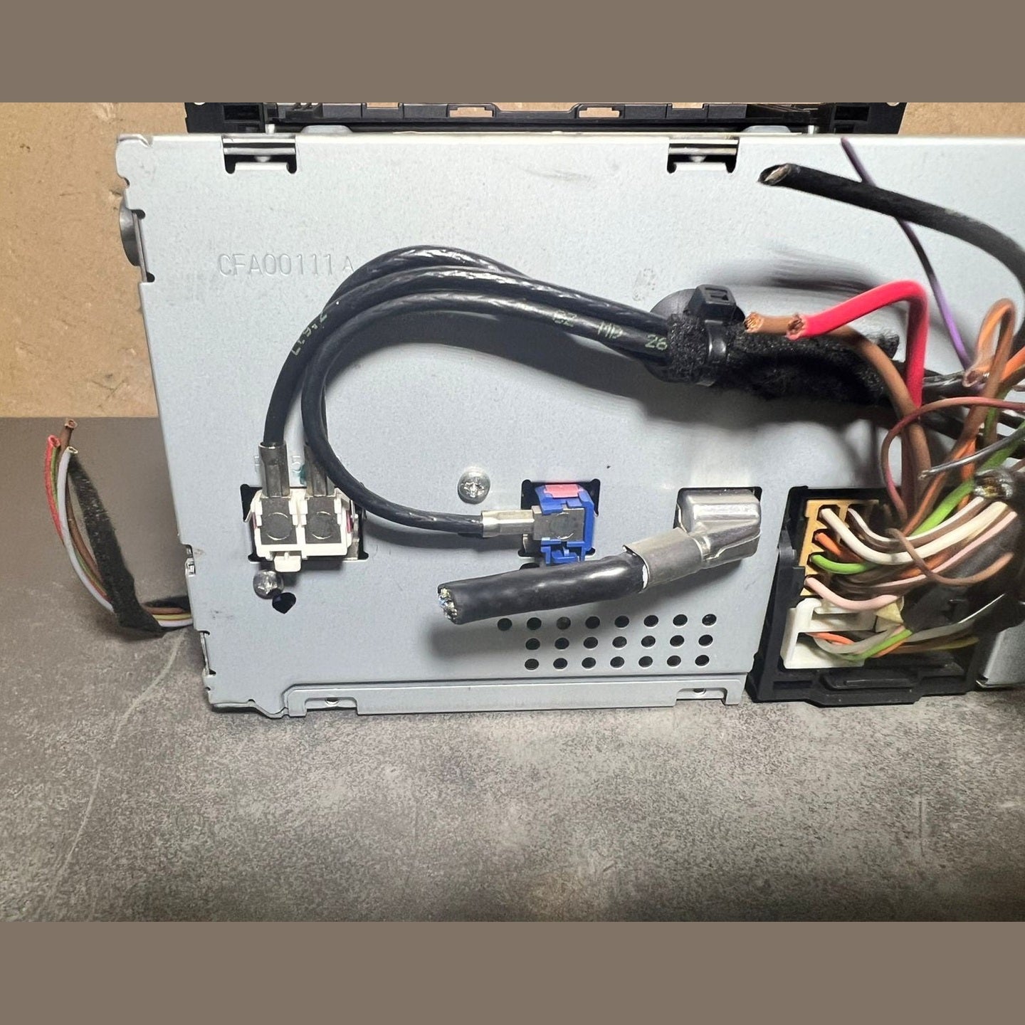 08–10 Mercedes-Benz W204 C-Class Radio Audio Head Unit CD Player A204 9069801