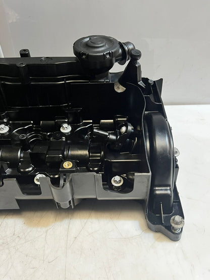 2011-2016 Mini Cooper R55-R59 Countryman R60 R61 N47 Cylinder Head Cover 8589943
