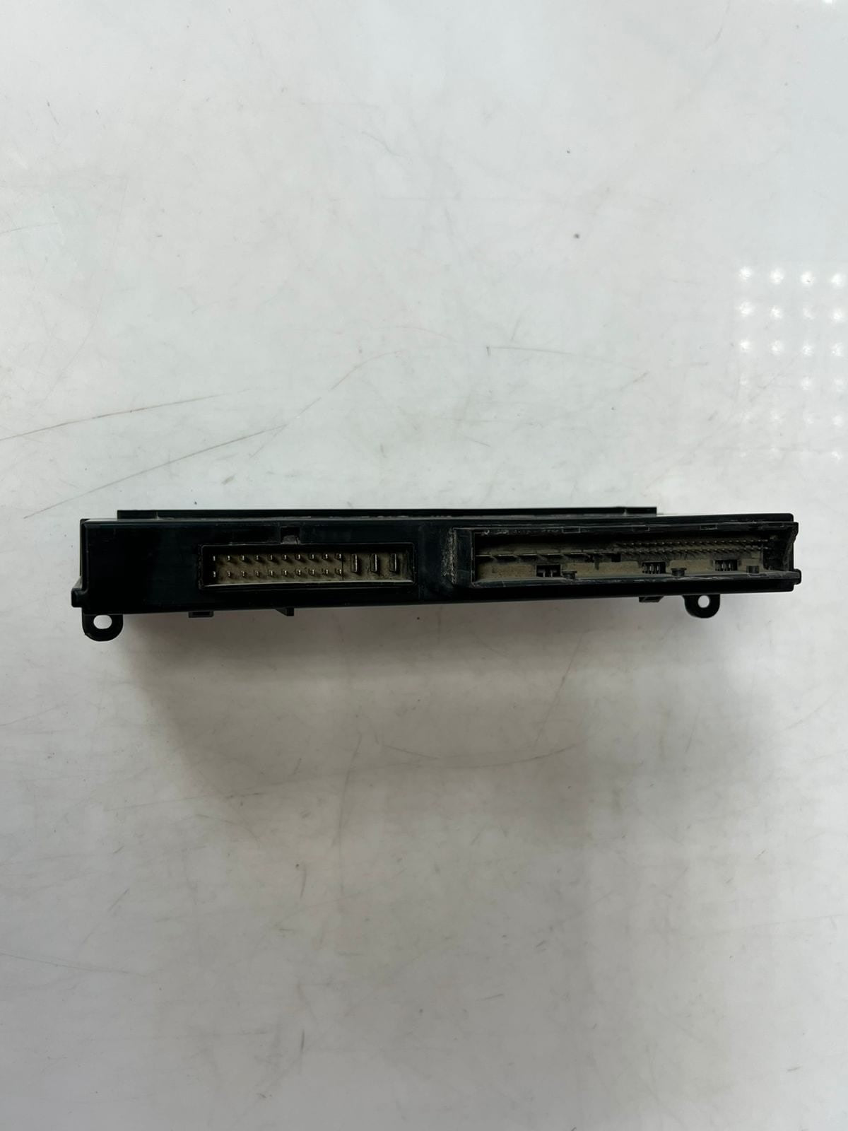 2012 BMW F10 5 Series 550i 535i Junction Box Body Control Module BCM 9267466 OEM