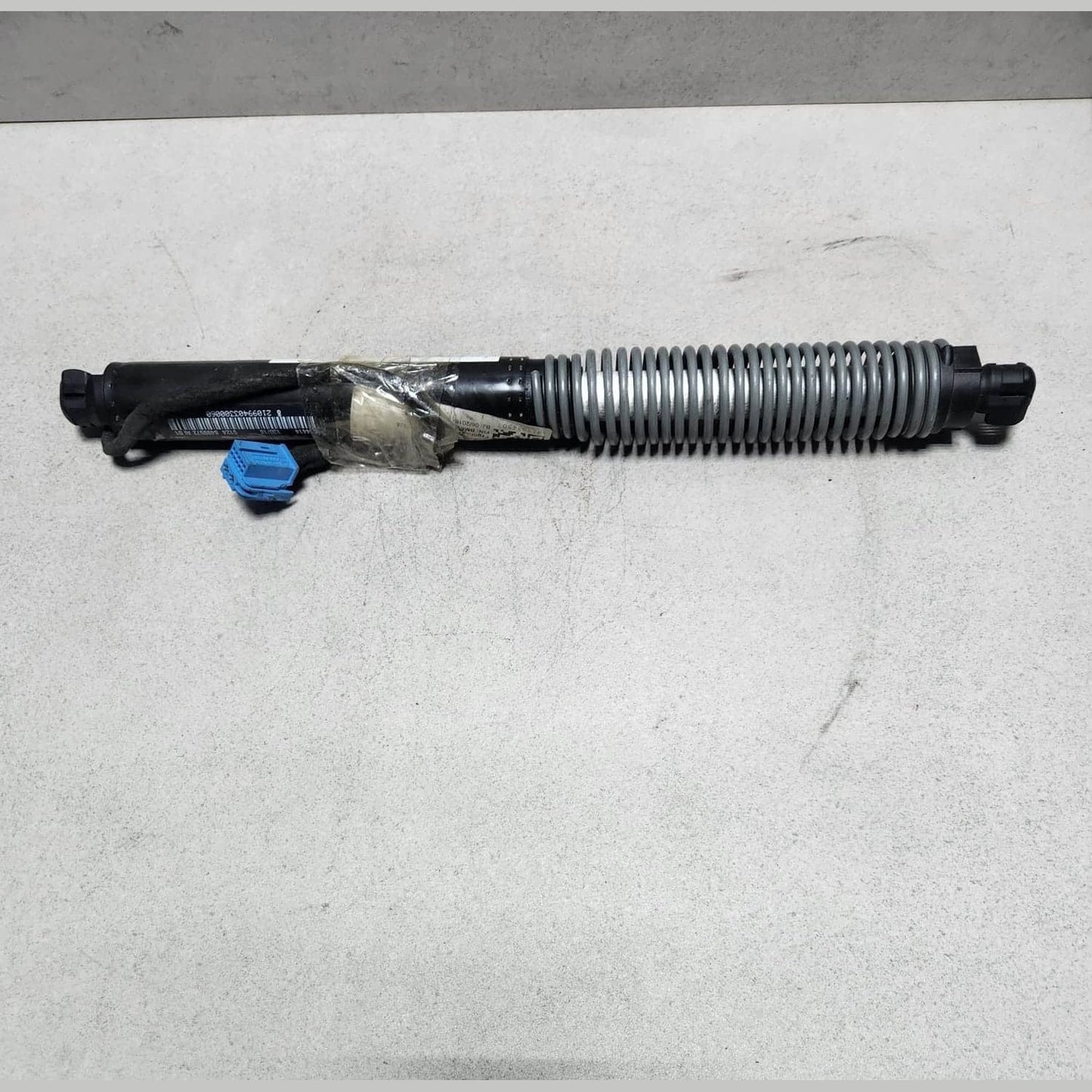 2015-2022 BMW 740i Spindle Drive Electric Tailgate 8499572 7 Series G11 G12