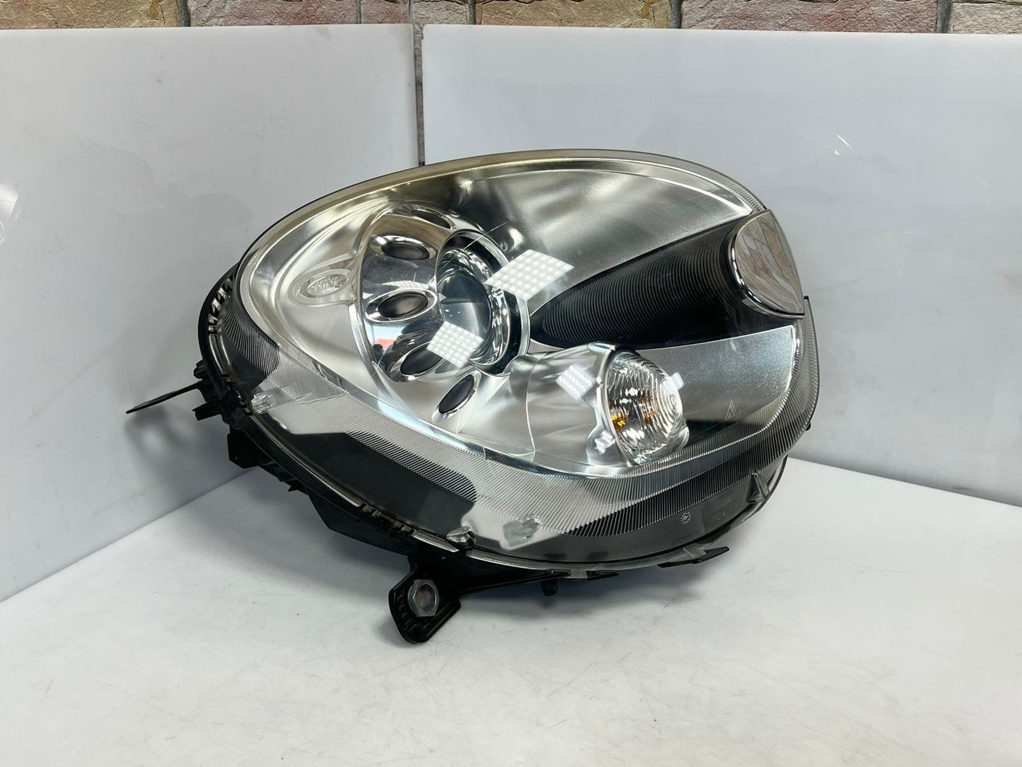 2011-16 Mini Cooper R60 R61 Countryman Bi-Xenon Headlight RIGHT SIDE RHD 9801044