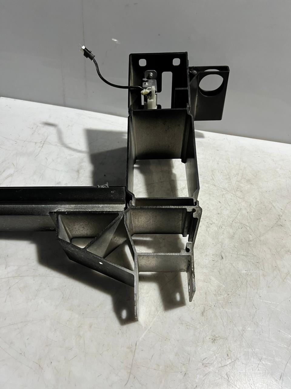 2012-2017 BMW X3 F25 and X4 F26 Front Radiator Core Support Bracket 7210499 OEM