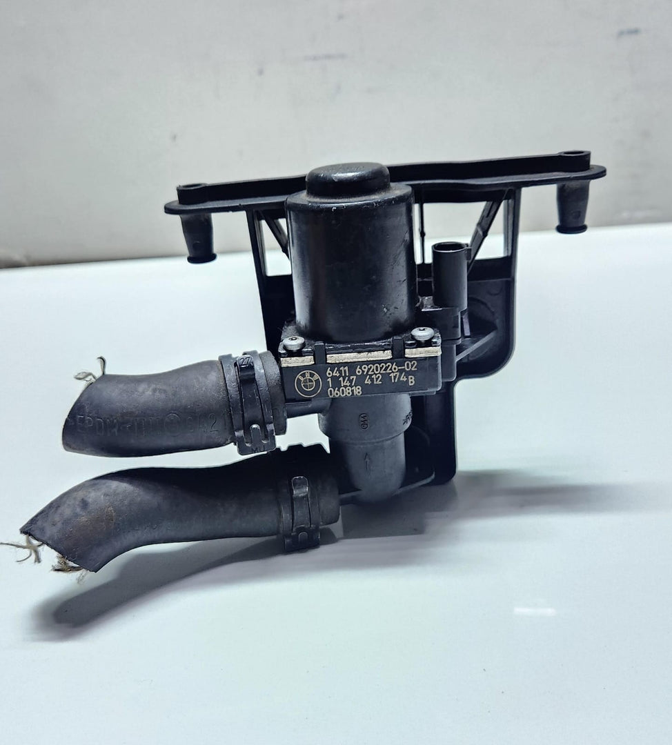 2000-2006 BMW X5 Heater Control Valve 6920226 F06 F12 F13