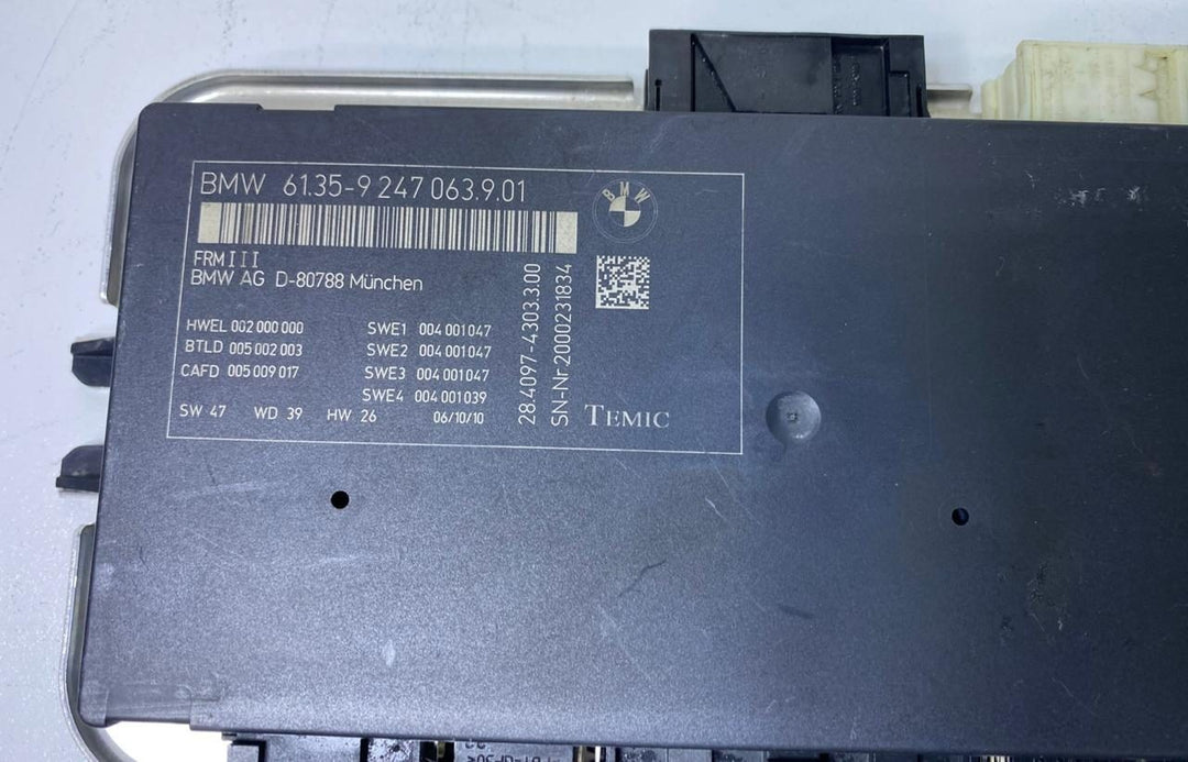 2010-2016 BMW 550i F10, F12, F01, F25, F26 FOOTWELL LIGHT CONTROL MODULE 9247063