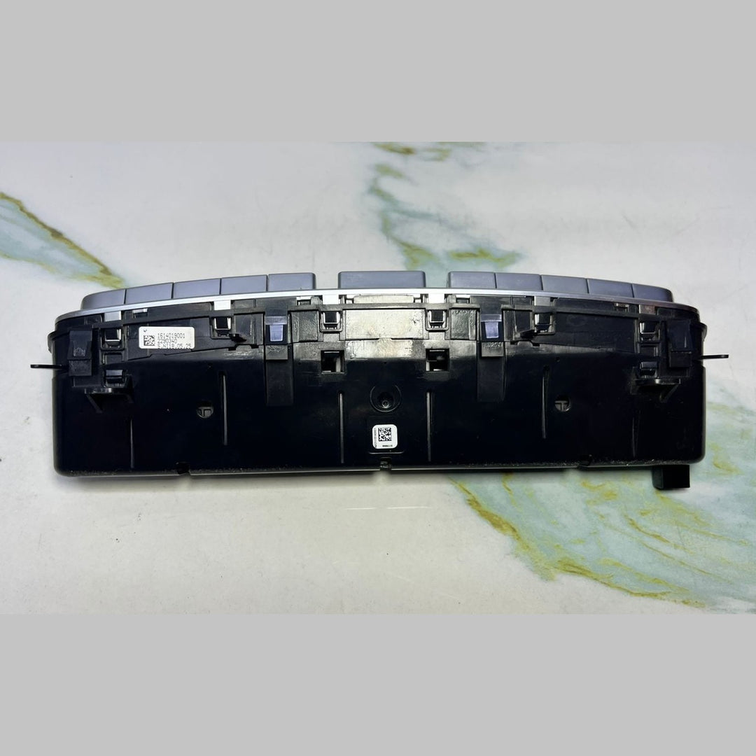 2014-2020 Mercedes C200 Climate Control Unit A2059058813 C-Class W205 GLC W253