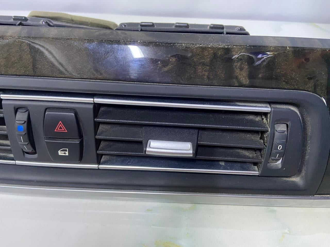BMW SERIES F06 F12 F13 AIR Vent GRILL Ignition Start Button 9225230 9197489 RHD