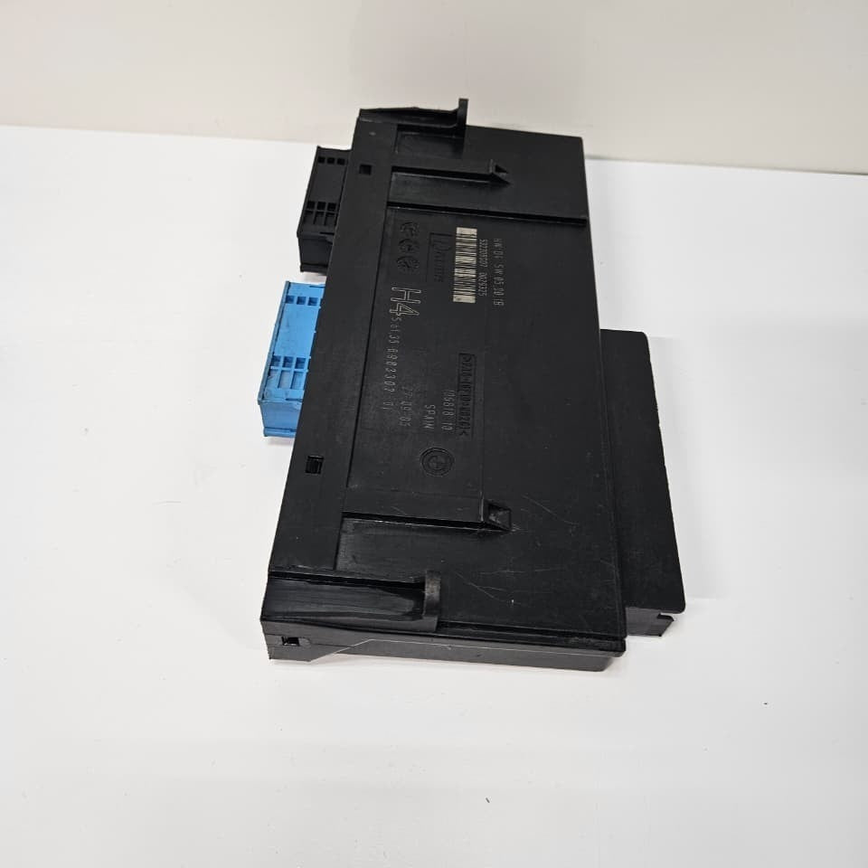 BMW 3 Series E90 E91 Comfort Control Unit BCM Body Module 61356983307 6983307