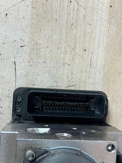 2007-2014 BMW X5 ABS Anti Lock Brake Pump Control Module 6798284