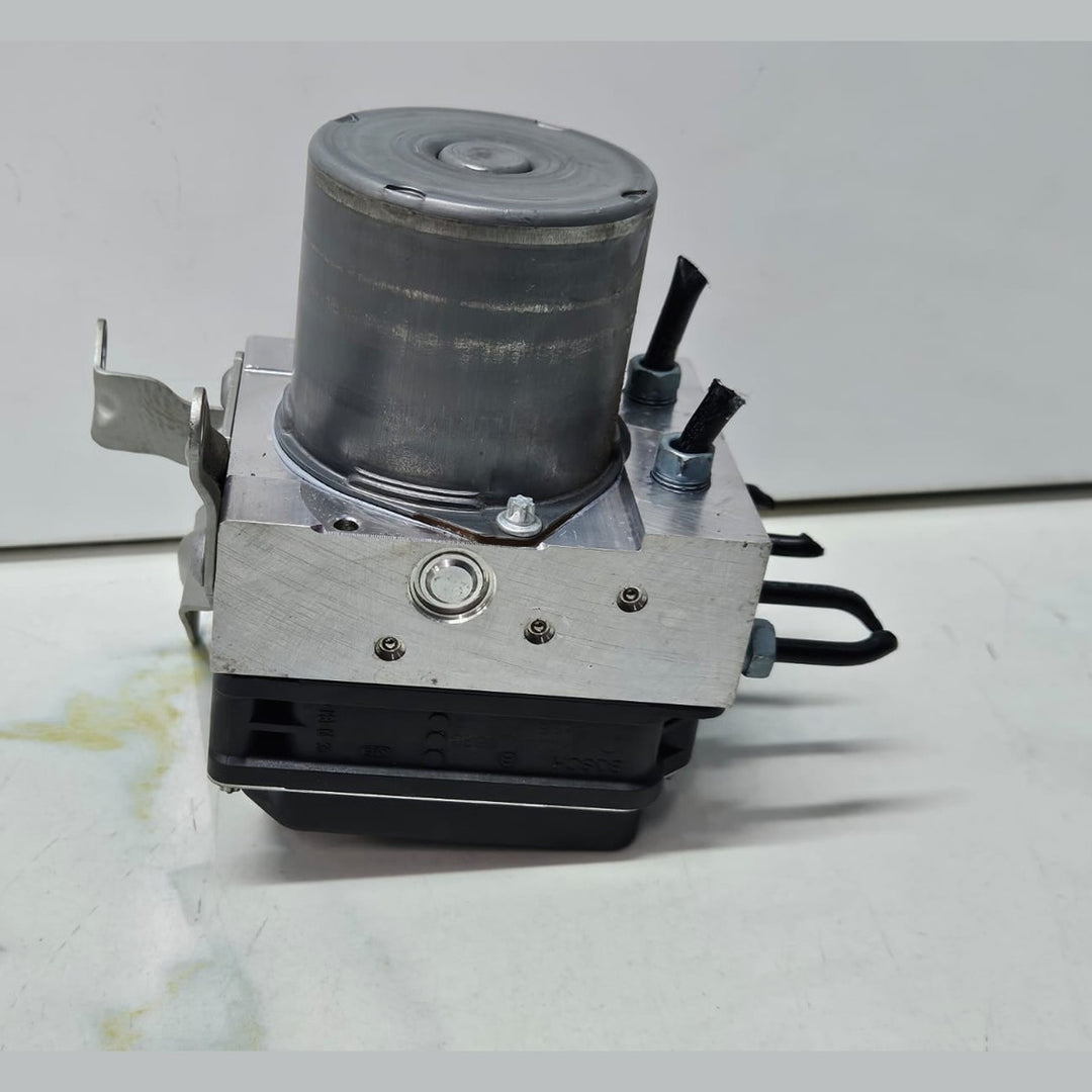 2010-2015 BMW X1 E84 EUR N20 RHD Hydraulic Abs Brake Pump 6860216 OEM