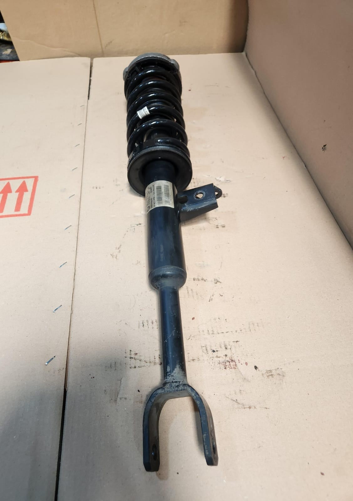 BMW Front Shock Absorber 6784089 5 Series F10 F11 535I 520I 528I 2010-2015