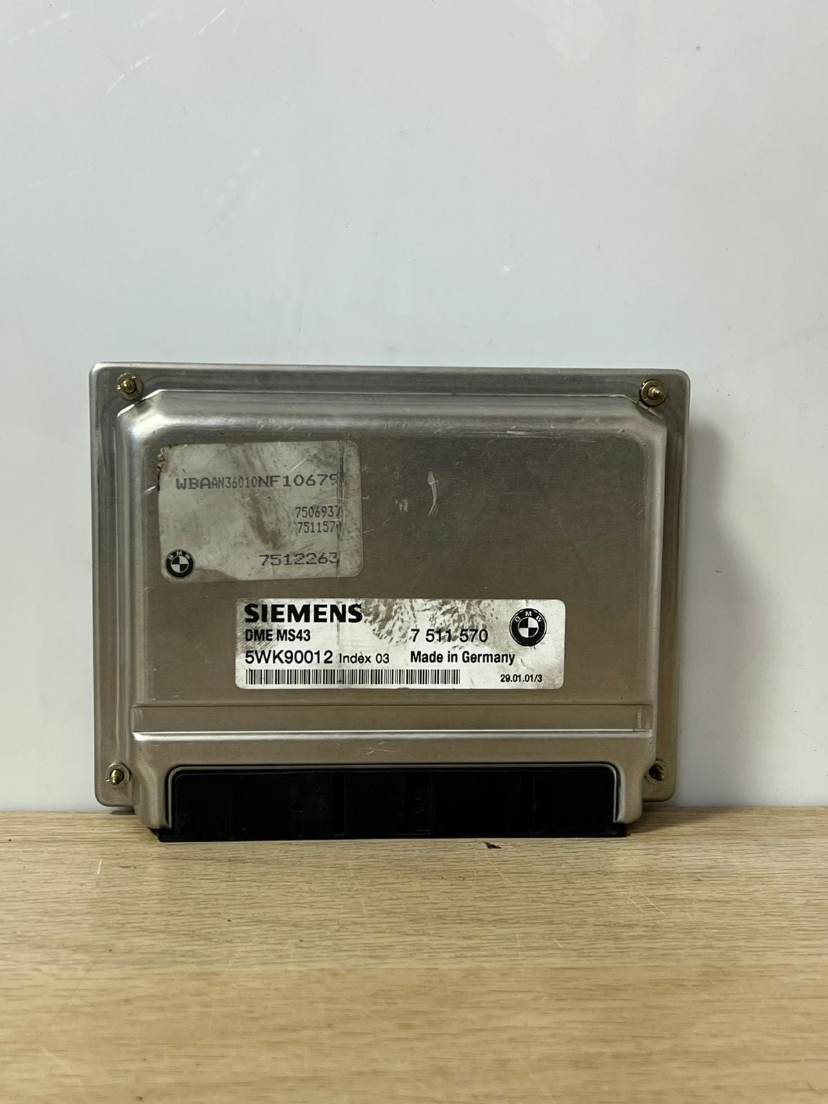 2001 BMW 525i Engine Control Unit ECU MS43 7511570 Z3 Roadster 2.5i 