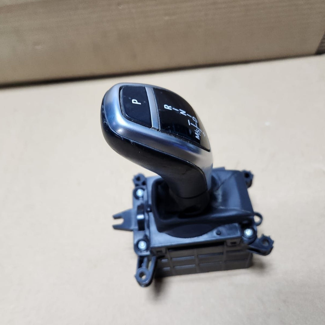 2015-2019 BMW X5 Gear Selector Switch 6832388. X5 F15 and X6 F16 